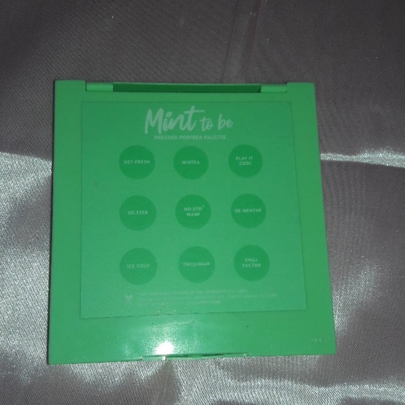 COLOUR POP - Picture 4 of 4